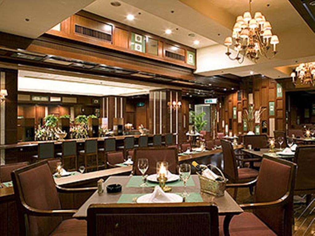 The Cypress Mercure Hotel Nagoya Bagian luar foto