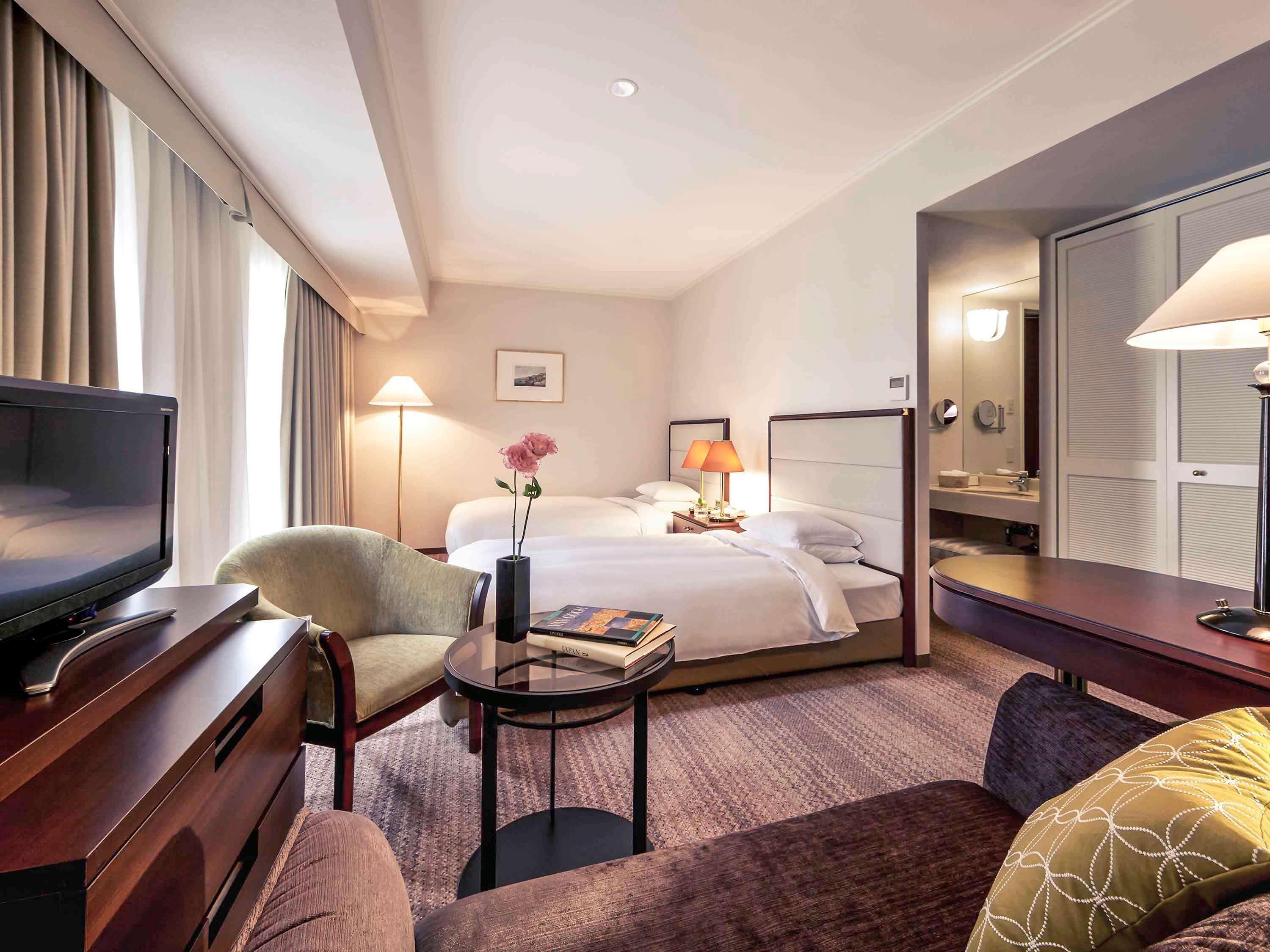 The Cypress Mercure Hotel Nagoya Bagian luar foto