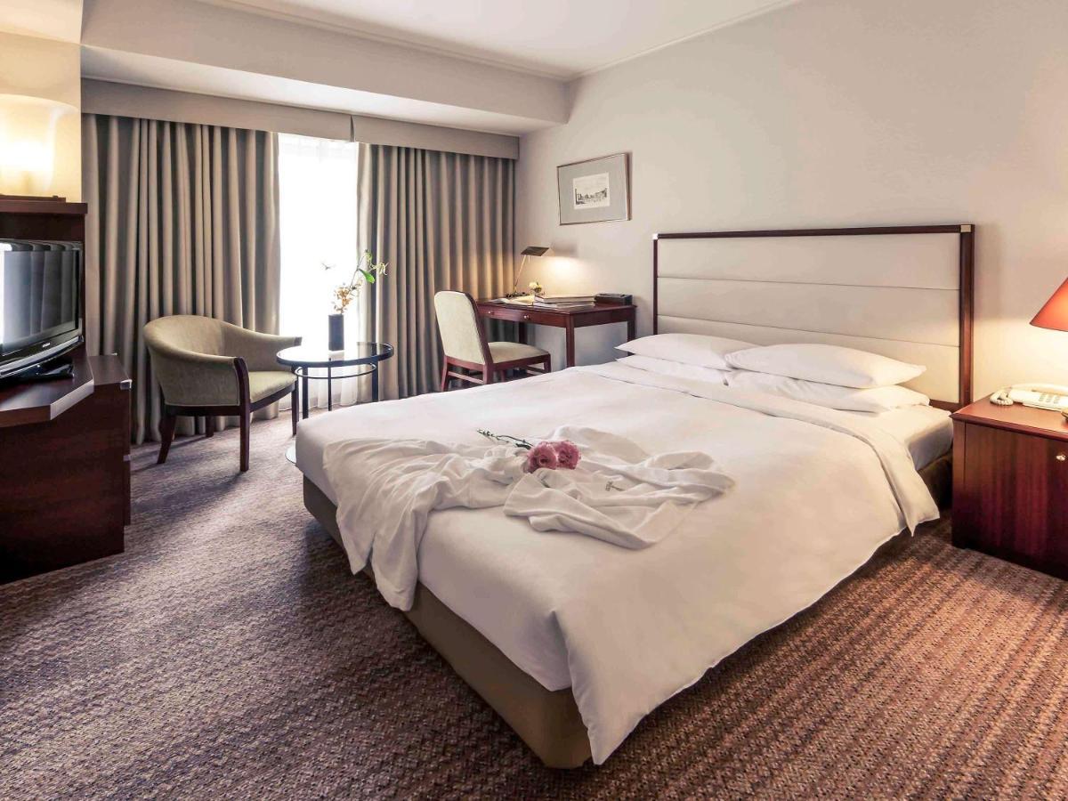The Cypress Mercure Hotel Nagoya Bagian luar foto